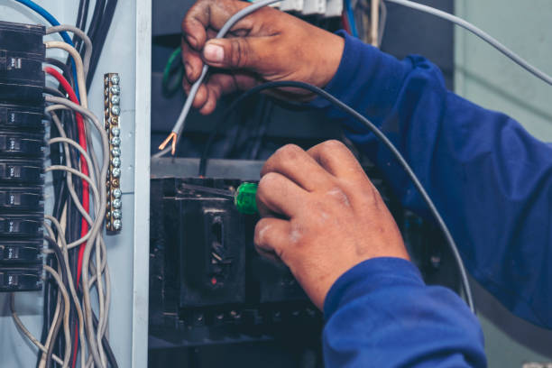 Professional Electrician in Frankfort Square, IL